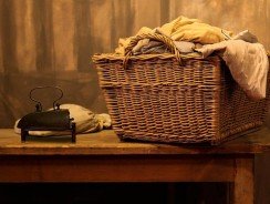 Défroisseur ou centrale vapeur ?